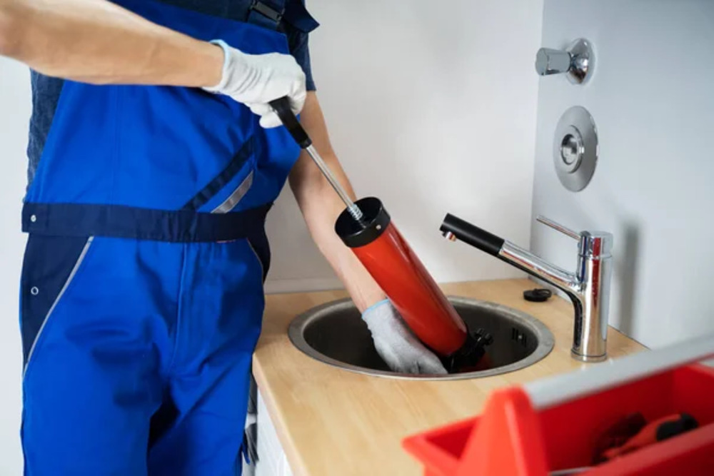 Drain Cleaning by Siska Plumbing Serving St. Petersburg, FL